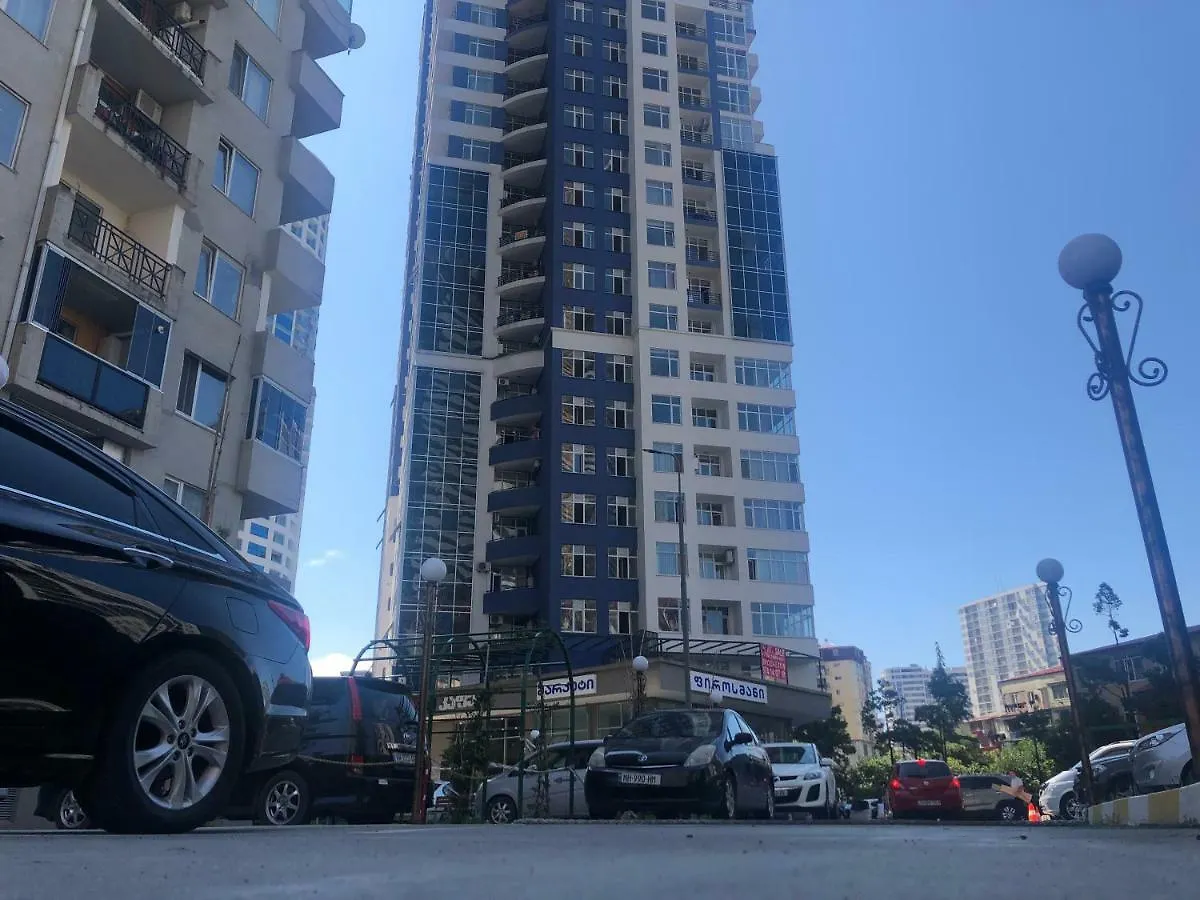 Pirosmani Apartments 18D Batumi